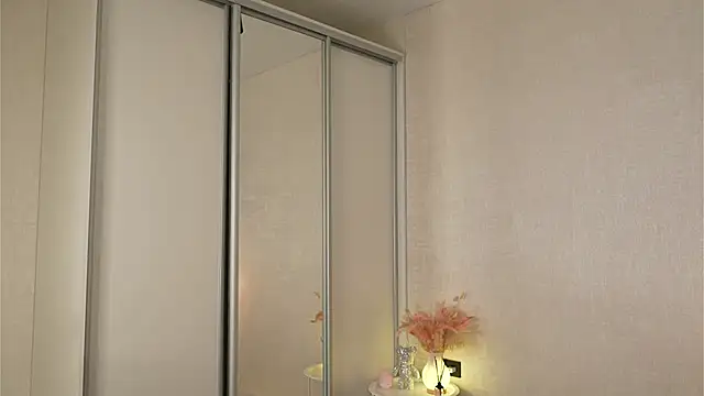 Cyberheart  online show from November 6, 4:44 pm