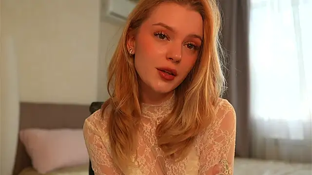 Cyberheart  online show from September 28, 1:18 pm