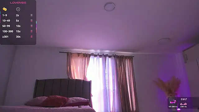 emily bennett online show from July 21, 9:05 pm