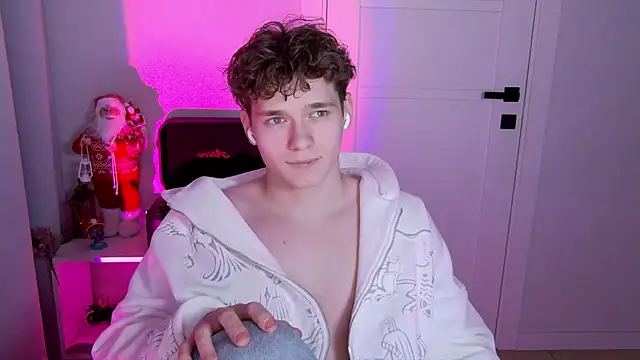 DanyDavis online show from December 14, 12:44 pm