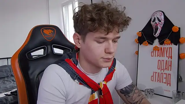 DanyDavis online show from October 29, 11:42 am