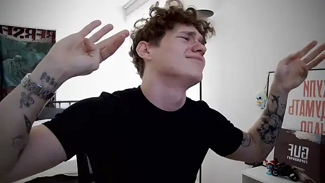 DanyDavis online show from September 17, 8:38 am