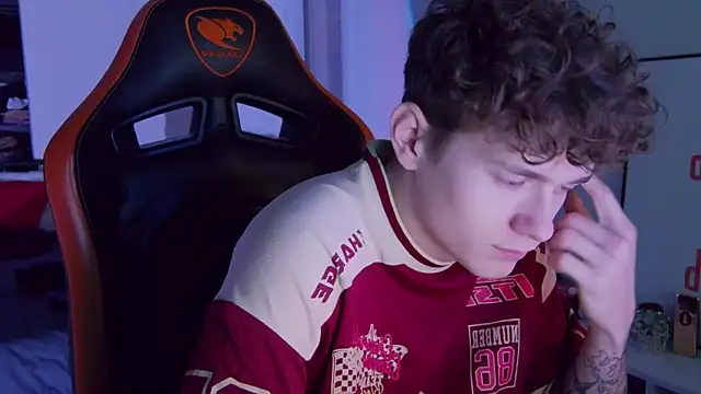 DanyDavis online show from November 7, 10:03 pm