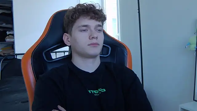 DanyDavis online show from October 9, 8:59 am