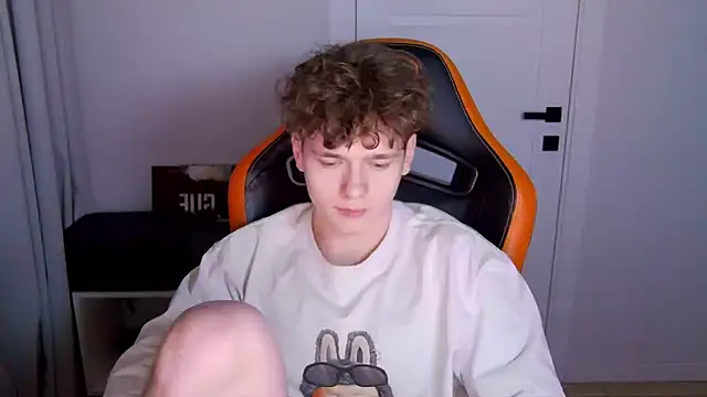 DanyDavis online show from January 10, 6:25 pm