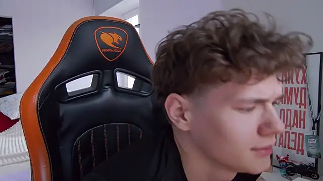 DanyDavis online show from November 14, 10:41 am