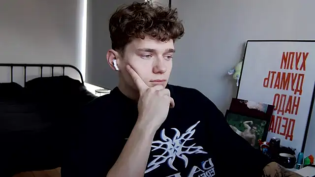 DanyDavis online show from October 2, 7:45 am