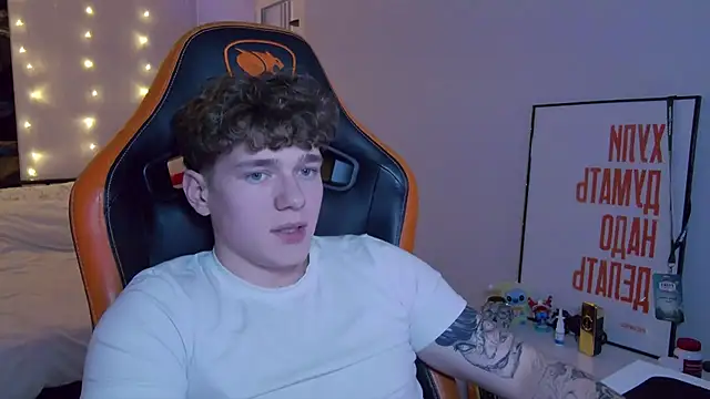 DanyDavis online show from November 24, 4:51 pm