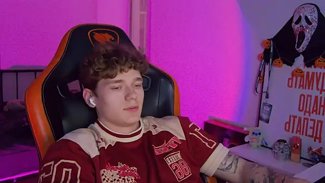 DanyDavis online show from November 4, 10:13 pm