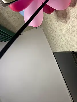 Snapshot of MariannaSida chatting on February 18, 8:44 am MariannaSida online show from February 18, 8:44 am