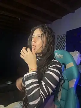 Snapshot of venusgh_ chatting on October 6, 3:19 am venusgh online show from October 6, 3:19 am