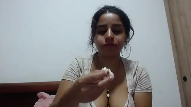 MeliSweet online show from April 28, 5:23 am