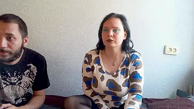 SweetPiggyx online show from June 2, 1:33 pm