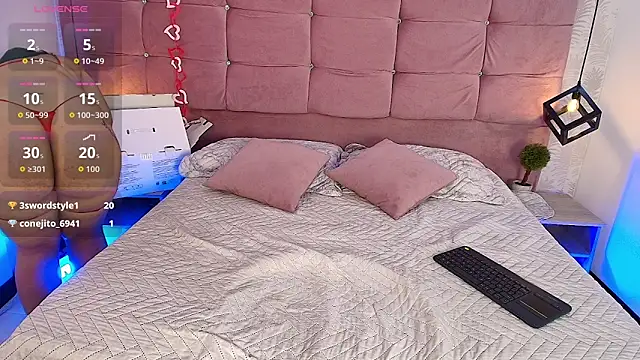 Jenna-Mitchell online show from November 14, 3:54 am