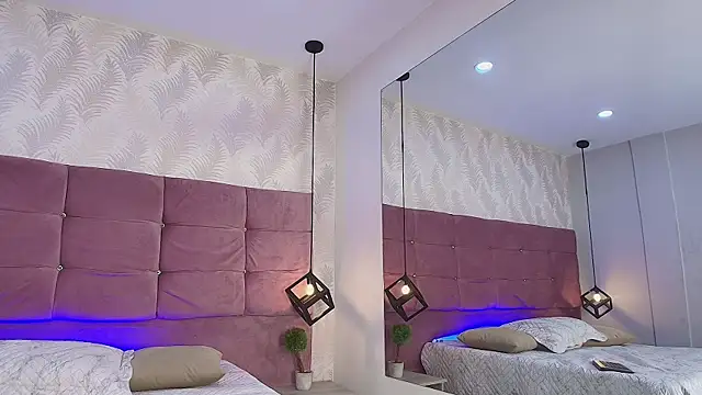 Jenna-Mitchell online show from September 22, 3:45 am