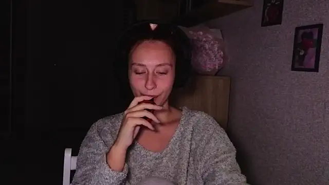 kristi ginger online show from October 3, 12:14 am