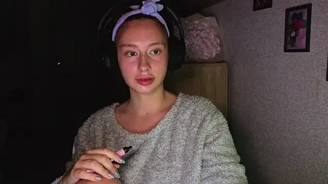 kristi ginger online show from October 9, 12:11 am