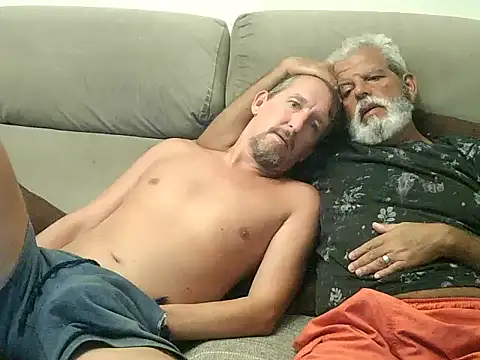 CasalcwBR online show from April 7, 1:18 am