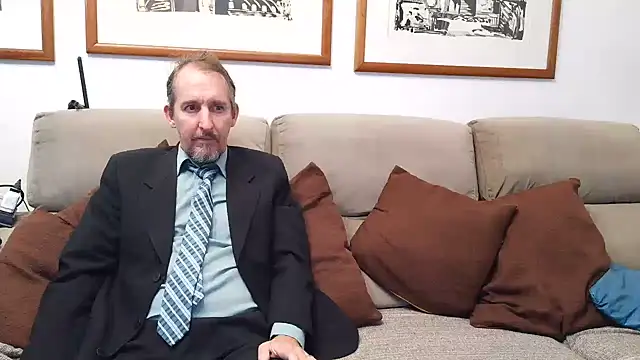 CasalcwBR online show from May 28, 3:25 am