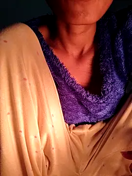 Desi Bhabi 01 online show from February 7, 5:43 pm