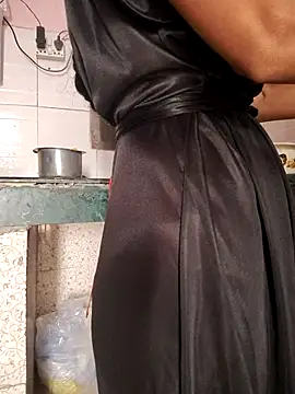 Desi Bhabi 01 online show from November 14, 5:11 am