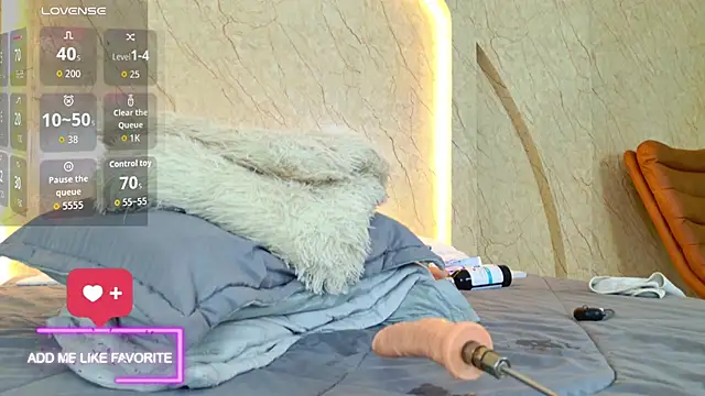 MeliissaAdamss online show from April 17, 8:44 pm