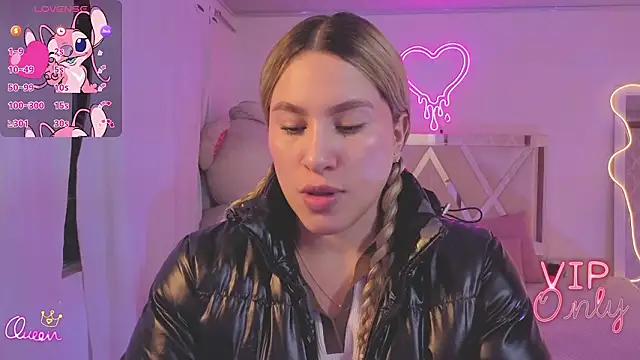 saaya tay online show from February 26, 3:28 am