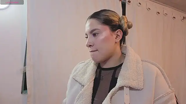 saaya tay online show from March 20, 3:18 am