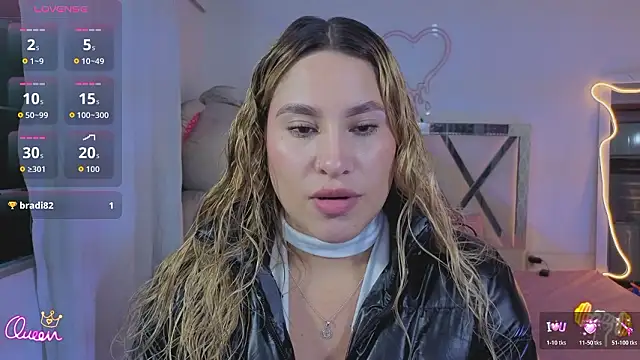 saaya tay online show from March 11, 3:33 am