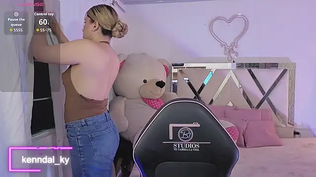 saaya tay online show from April 2, 3:24 am