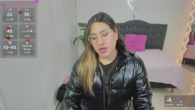 saaya tay online show from September 15, 3:07 am