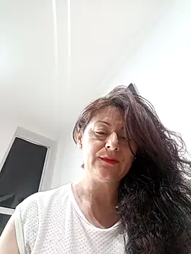 Snapshot of lunadicty chatting on March 11, 11:37 pm lunadicty online show from March 11, 11:37 pm