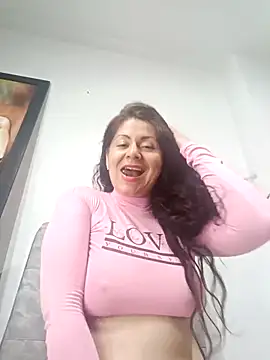 Snapshot of lunadicty chatting on February 27, 10:53 pm lunadicty online show from February 27, 10:53 pm
