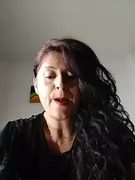 lunadicty online show from July 18, 11:02 pm