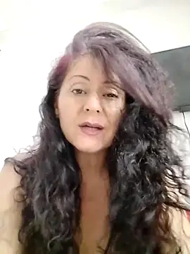 lunadicty online show from June 17, 9:14 pm