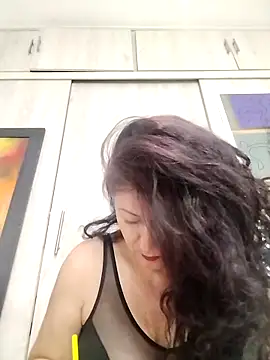 lunadicty online show from May 10, 12:58 am