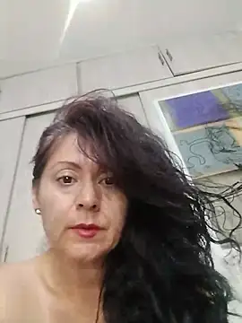 lunadicty online show from May 15, 11:25 pm