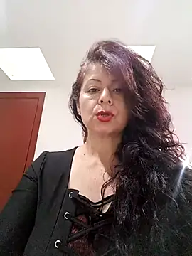 lunadicty online show from March 4, 12:35 pm