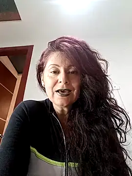 lunadicty online show from November 22, 11:25 pm