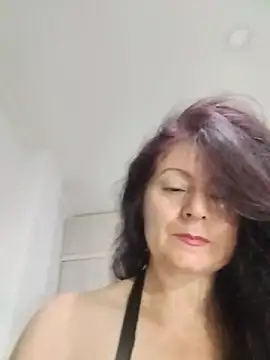 lunadicty online show from June 14, 12:29 am