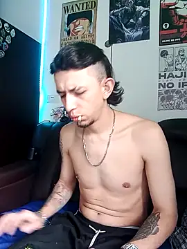 Chris  Jones online show from April 17, 8:00 pm