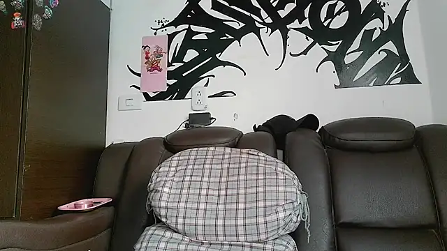 Snapshot of Chris__Jones chatting on June 28, 2:34 pm Chris Jones online show from June 28, 2:34 pm