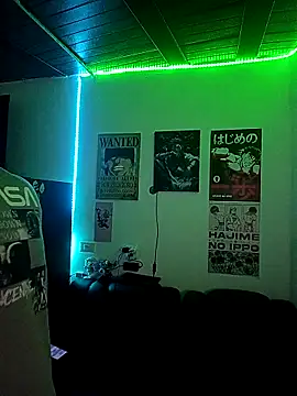 Chris  Jones online show from April 15, 1:11 am