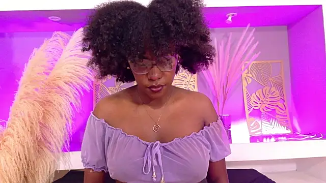 RachelStonne online show from November 24, 2:06 pm