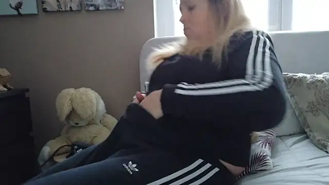 chupasexy online show from December 22, 2:28 pm