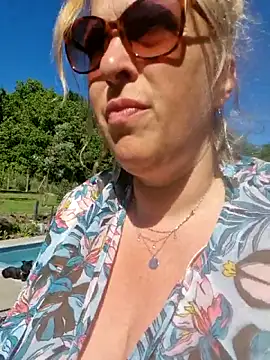 chupasexy online show from May 25, 2:49 pm