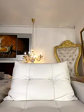 PapiStan online show from October 18, 6:04 am