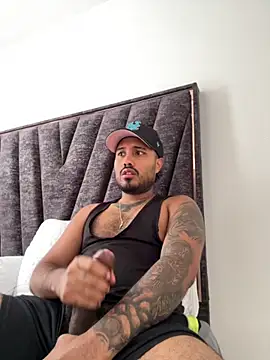 PapiStan online show from October 15, 5:32 pm