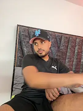 PapiStan online show from October 29, 6:45 am