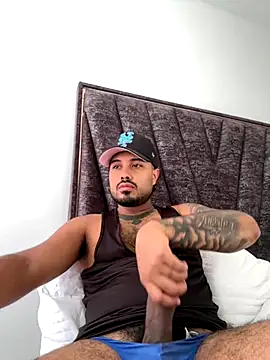 PapiStan online show from November 20, 9:04 pm